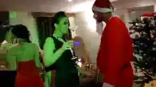 نيك سانت كوز في الحفلات