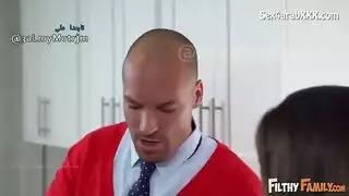 المحرمات العائلية: زوجة الأب إيفا آدامز تأخذ قضيب زوج ابنها الصلب
