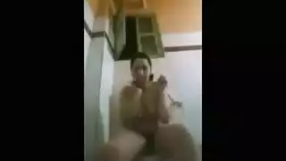 ابنة الخطيئة الحارة رانيا تحب الحركة الجنسية الصعبة المزدوجة