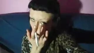 تمديد كس عذراء ضيق حتى النشوة