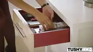 كس سوداني ساخن يتم تدميره بقوة