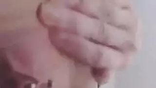 الفتيات الماكرات يجعلنك تشعر بالراحة في عرضهم البري المتلصص