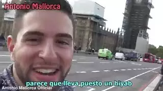 عاهرة عربية تتعرض للضرب بقوة بقضيب شاعر كبير