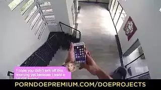 الألمانية الفاسقة تنضم لعصابة جنس جماعي برية