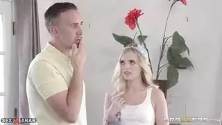 بنت لول مره يوفت كسها