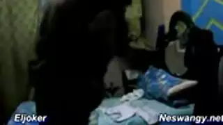 عاهرة عربية هاوية تأخذ بورن صعب في أوضاع إكس إكس إكس متعددة
