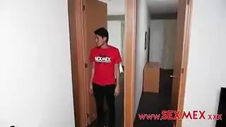 ولد ينيك زوج ابو