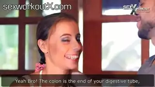 كيف تنيك طيزها حتى تئن في نشوة