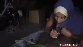 بورن كاميرة تجسس: الجمال العربي يعرض مؤخرتها الكبيرة