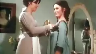 علاقة جنسية جماعية إسكندنافية كلاسيكية: جنس عنيف متعدد الشركاء