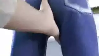 كلوديا تحصل على السرير وتملأها القضيب