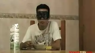 نيك ذات نهود الكبيرة
