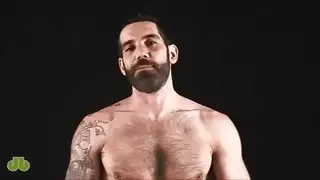أورجي شيميل آسيوية: أقضيب ضخمة وجنس جماعي جامح