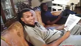 ضخ السائل المنوي عميقاً في فتحتها المغربية