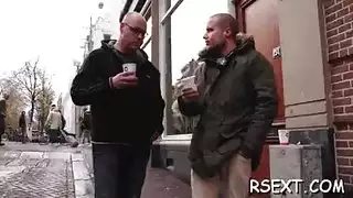 جميلات غريبات في إباحية اختراق مزدوج