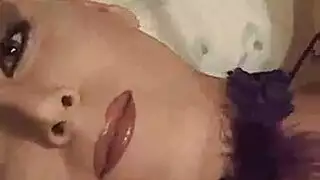 قضيب مخضرم مسجون للخدمة الجنسية المكثفة