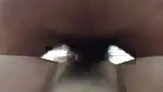 عصابة مقنعة تمارس الجنس مع فم وفرج سيدة مفلسة