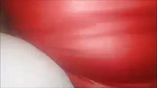 مراهقة مصرية مثارة تدلك بظرها وتئن هذا الفرج نار