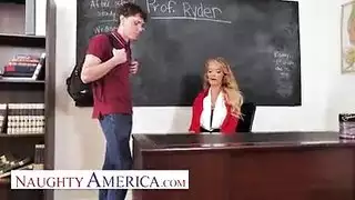نك جماعي اجباري وعنف