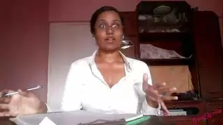 بريانكا شوبرا تتحدث بكلام جنسي في فيديو إكس إكس إكس هندي مكثف