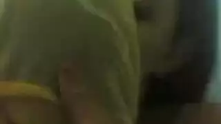 بنات مثلثات مع بعض بس