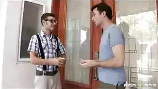 هناء المصرية المشاغبة تُنك بقوة في مشهد خيانة