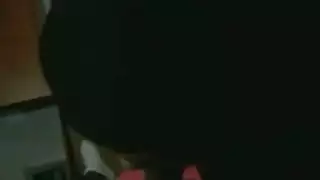 عربيات ساخنات يأخذن قضيبًا كبيرًا بعمق