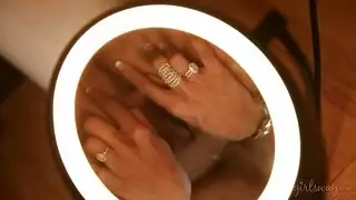 سارة المتوحشة تمارس الجنس على موقع أباحي مجاني