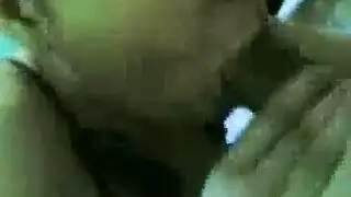 بنوتة صغيورة بس شرموطة قوي مصرية