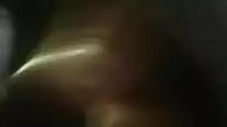 لاعب مفلس يحصل على قبلة ويأكل المؤخرة