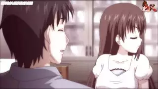 إباحية كرتون: أثداء كبيرة ومؤخرة ممتلئة في مشاهد صريحة