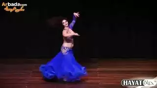 خيال الرقص الأزرق يؤدي إلى فعل جنسي عميق الحلق