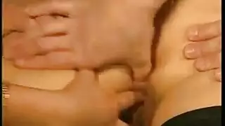 العائلة القذرة سكس محارم اجنبي قديم