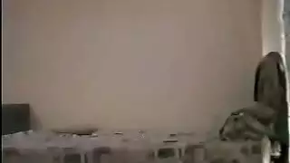 زوج ماجدة يملؤها بالسائل المنوي