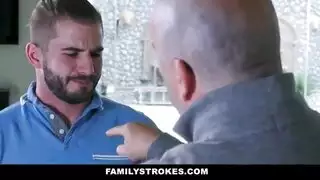 عمة مثيرة تدفع ابن أخيها لعمل xxx عنيف