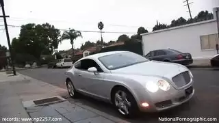 ام تغوي ابنها لينيكها