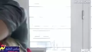 تدريب ديوث من قبل زوجة أخي الشهوانية